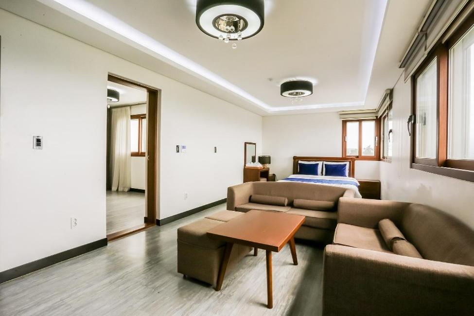The Seri Resort Seogwipo Ngoại thất bức ảnh